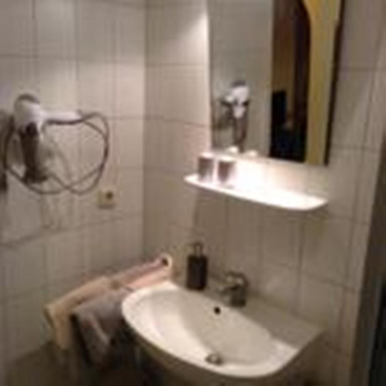 Appartement Haus Anja 바트푸징 객실 사진